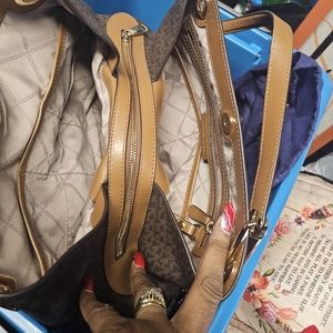 Micheal kohrs handbag